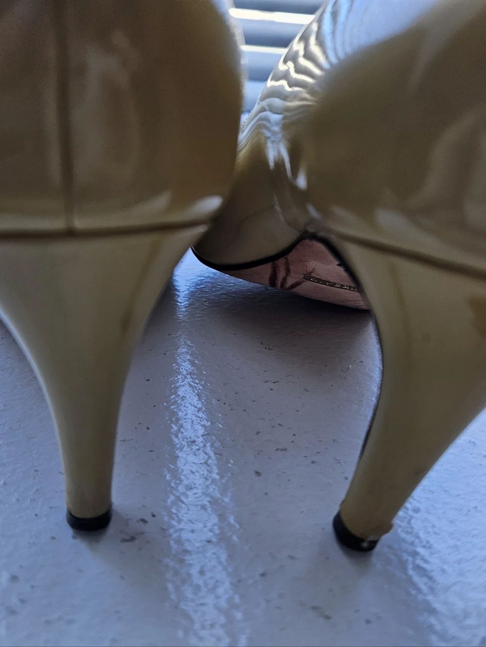 Cole Haan Size 7.5 Nike Air Women’s Patent Leather Pumps in Mustard Yellow